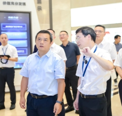 省国资委党委委员、副主任、总会计师童海桑主任一行赴温州联合产权交易中心调研指导